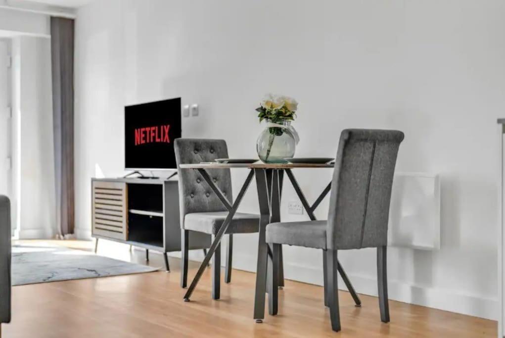 Apartament Deluxe 1 Bed In Colindale Wembley With Freewifitv Londyn Zewnętrze zdjęcie